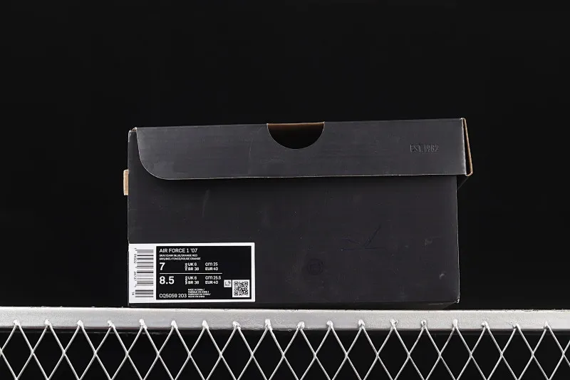 All categories Nk Air Force 1 Air Force series Nk Air Force 1 Mid Air Force mid-top Nk Air Force 1'07 Mid gray blue orange suede Air Force One mid-top casual sneakers CQ5059-203